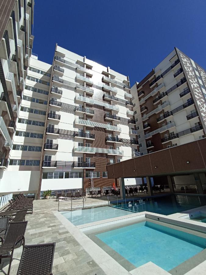 Caldas Novas - 2024 - Diroma Spazzio Acesso Ao Vulcao - Com Piscina Do Hotel 24 Horas Extérieur photo